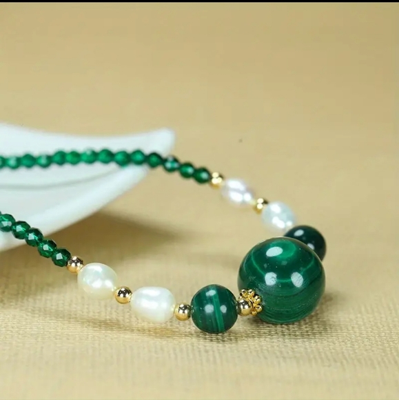 Natural Malachite Pendant Bead Unisex Necklace. - Picture 4 of 6